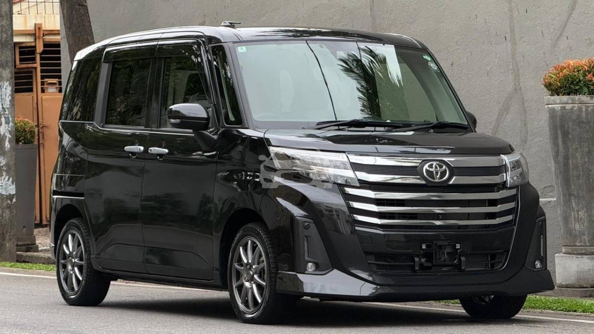 Image Toyota Roomy 1.0L Custom GT 2024 